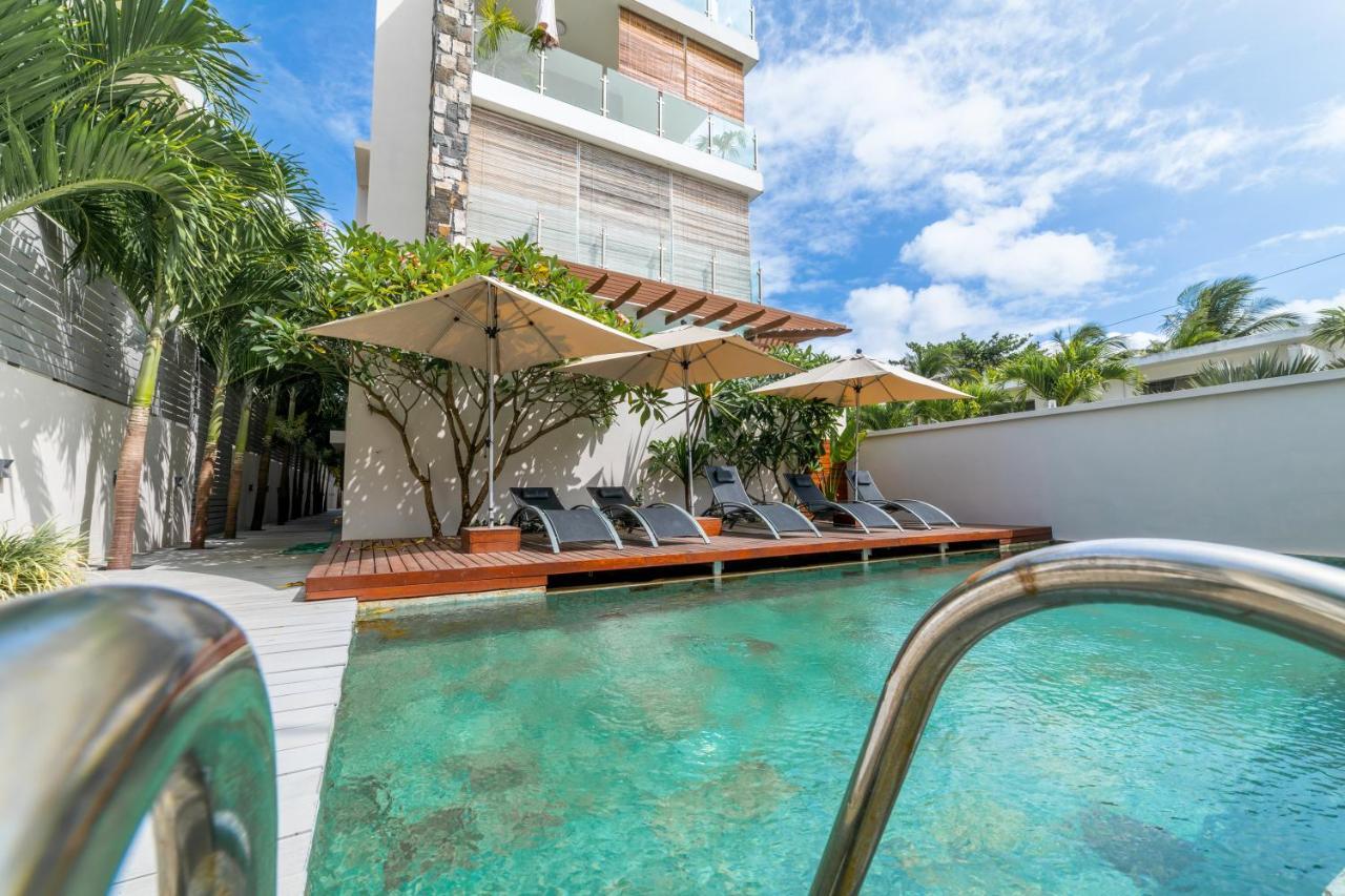 Beachcove No 6 Гранд Байе Екстериор снимка
